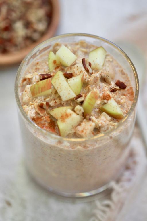 Apple Cinnamon Protein Overnight Oats