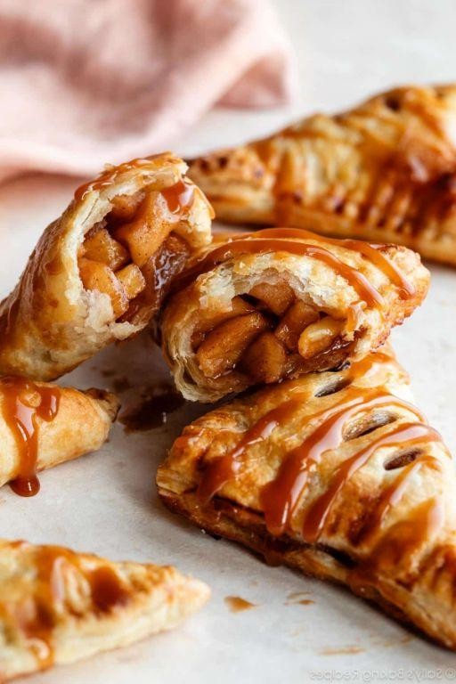 Apple Cinnamon Turnovers
