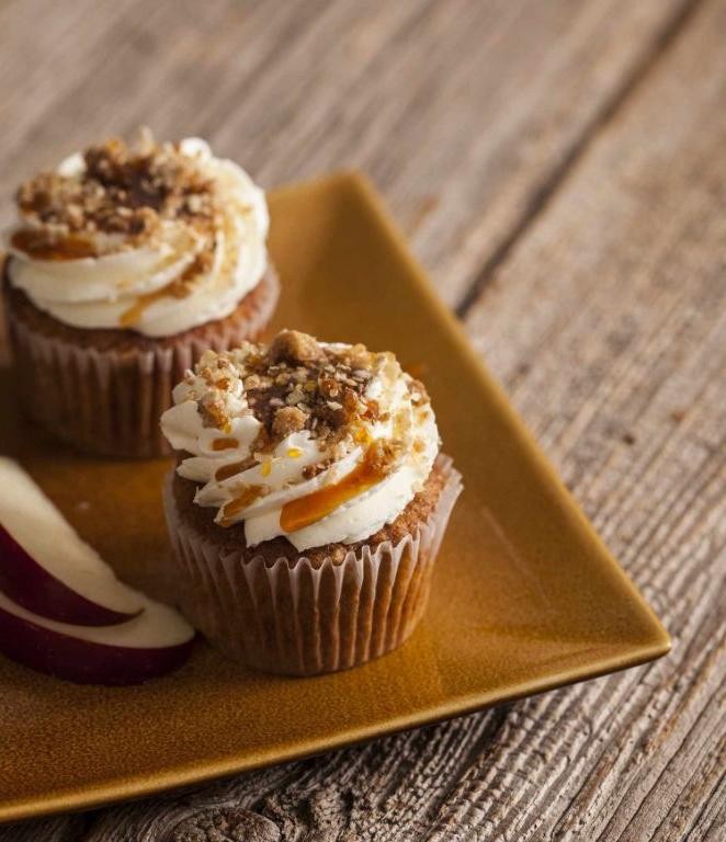 Apple Cinnamon Vegan Cupcakes