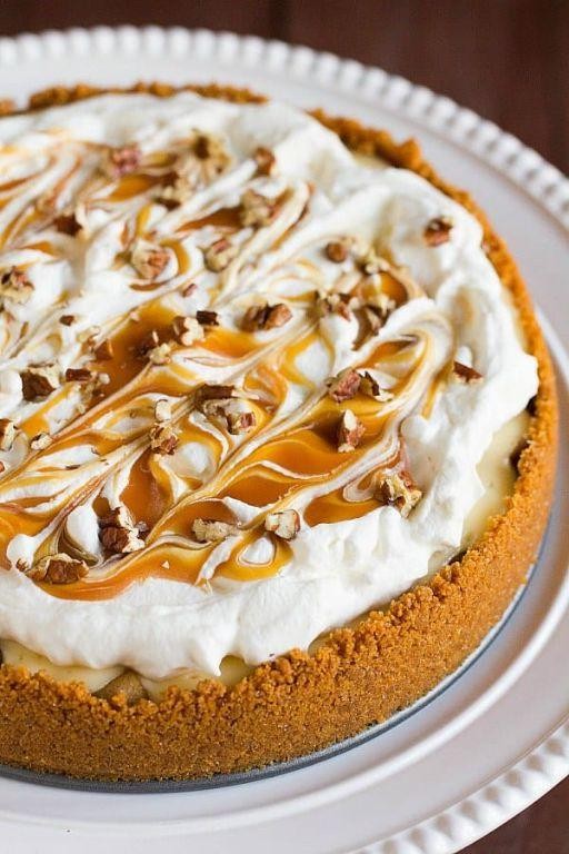Apple Pie Cheesecake with Fresh Apples and Graham Cracker Crust