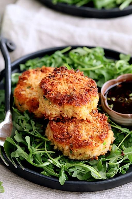 Asian-Inspired Tuna Cakes with Ginger Soy Glaze
