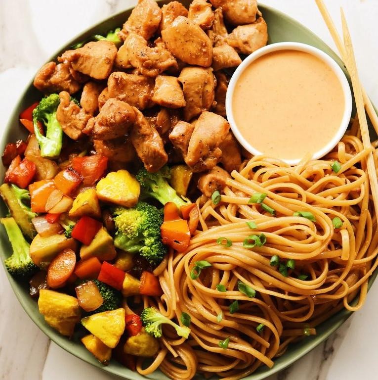 Avocado Lime Hibachi Noodles with Chicken
