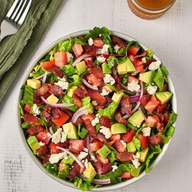 Avocado and Bacon Salad