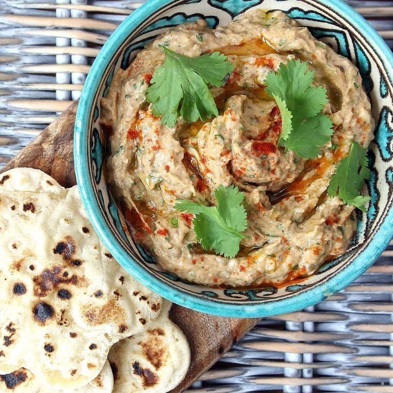 Baba Ganoush with Smoky Eggplant