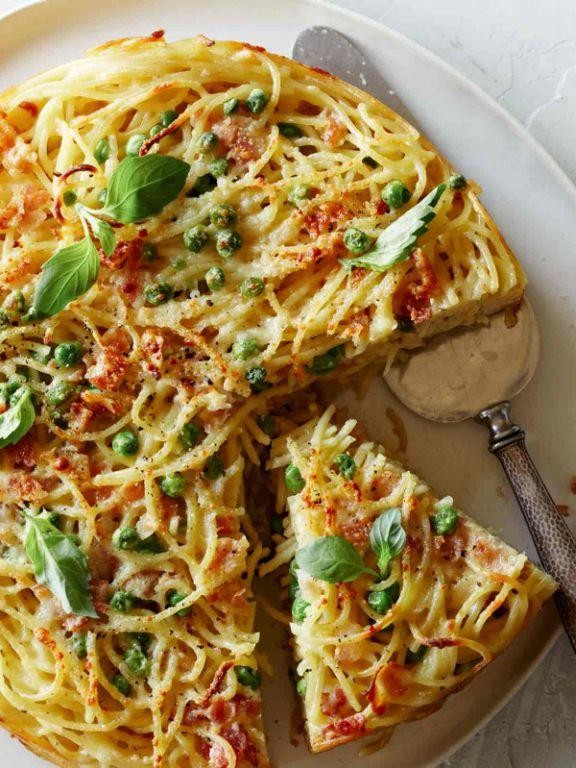 Bacon and Cheddar Spaghetti Pie