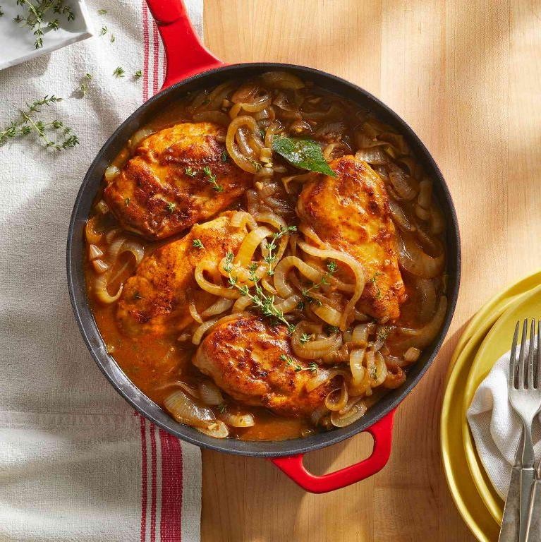 Baked Chicken with Onion Gravy