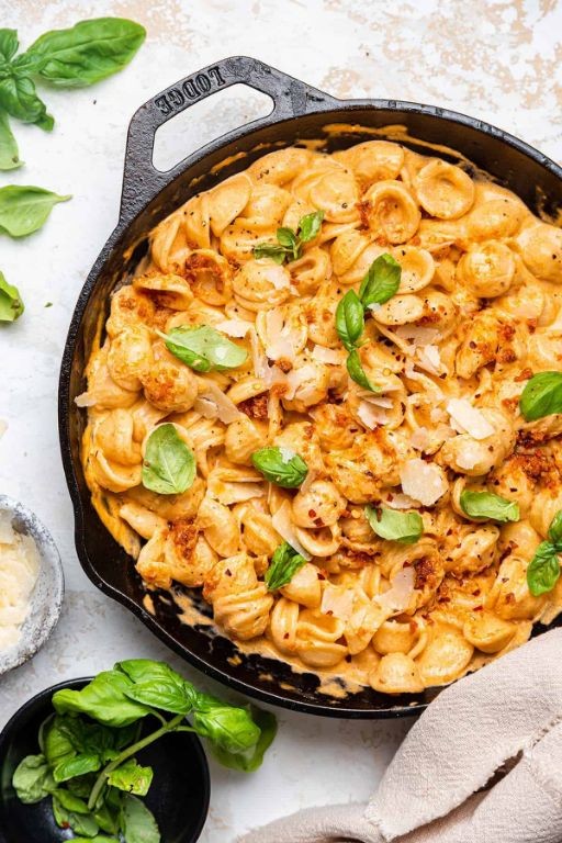 Baked Mostaccioli with Pesto and Sun-Dried Tomatoes