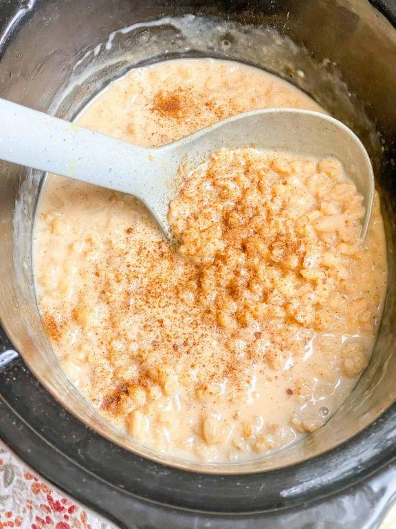 Barley pudding with rosewater