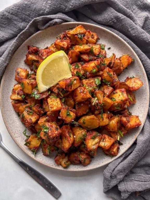 Batata Harra (Spicy Lebanese Potatoes)