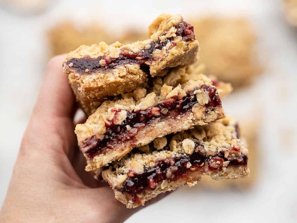 Black Raspberry Oatmeal Bars