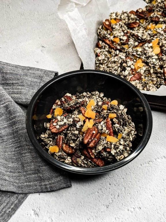 Black Sesame Granola