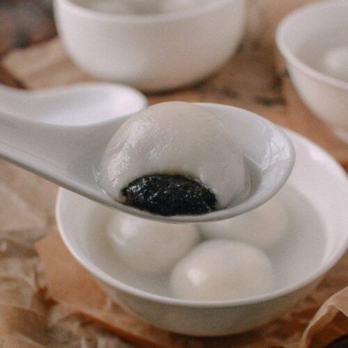Black Sesame Rice Balls