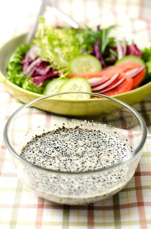 Black Sesame Salad Dressing
