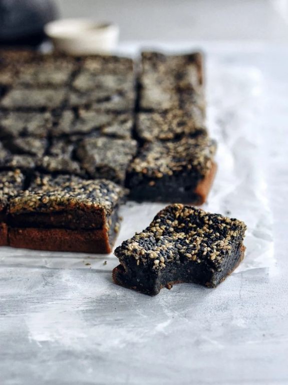 Black Sesame Steamed Cake