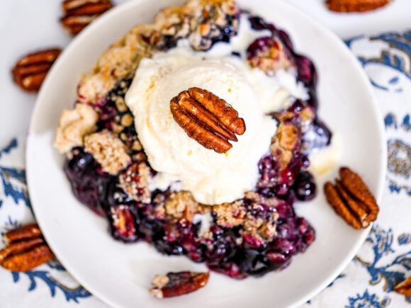 Blueberry and Maple Syrup Pie with Pecan Topping