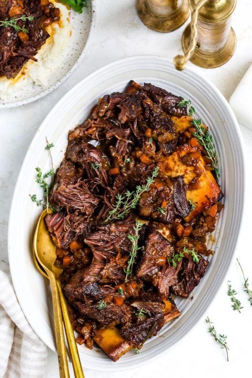 Braised Short Ribs with Red Wine and Thyme