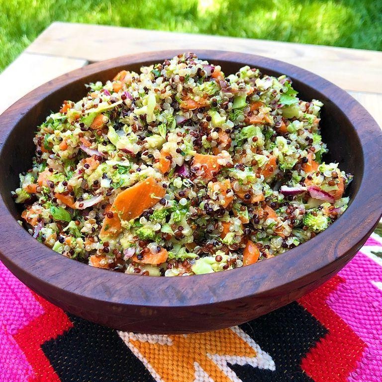 Broccoli and Carrot Quinoa Bowl