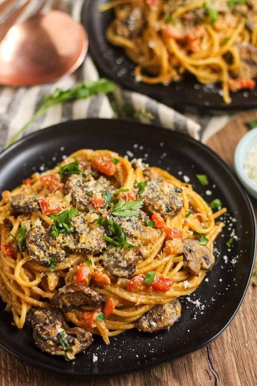 Cajun Pasta with Mushrooms and Spinach