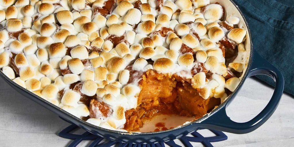 Candied Yams with Marshmallow Glaze