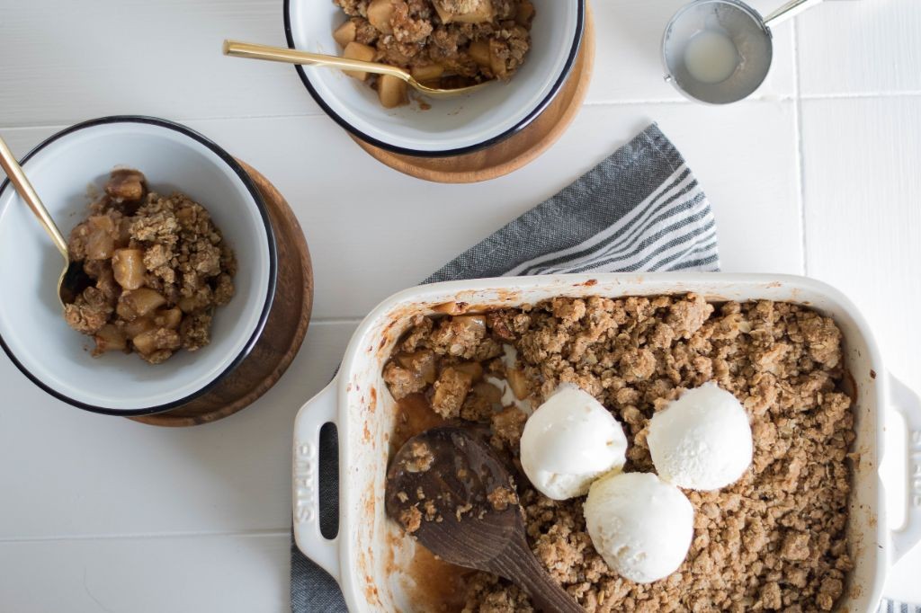 Chai Spiced Apple Crumble