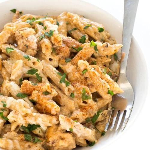 Cheesy Cajun Pasta Bake with Chicken
