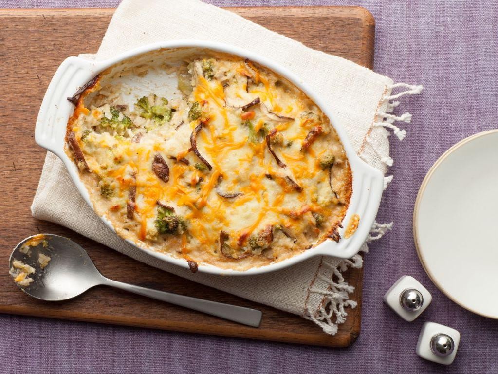 Cheesy Mushroom and Broccoli Casserole