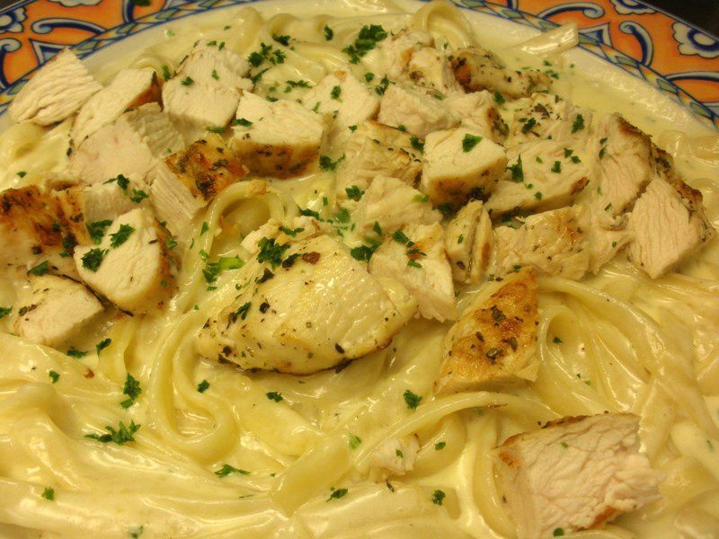 Chicken Vesuvio Pasta with Fettuccine and Cream Sauce