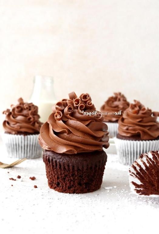 Chocolate Fudge Vegan Cupcakes