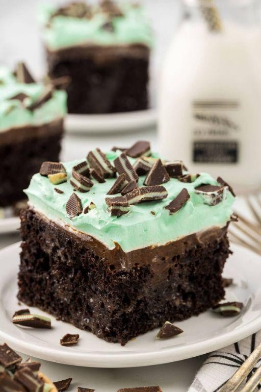 Chocolate Mint Poke Cake with Pudding Filling