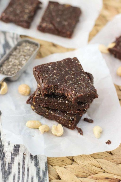 Chocolate Peanut Butter Chia Seed Bars