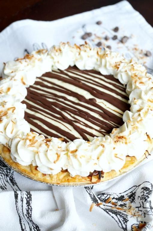 Chocolate-Drizzled Coconut Cream Pie