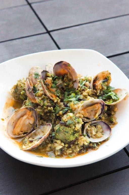 Cilantro Lime Steamed Clams