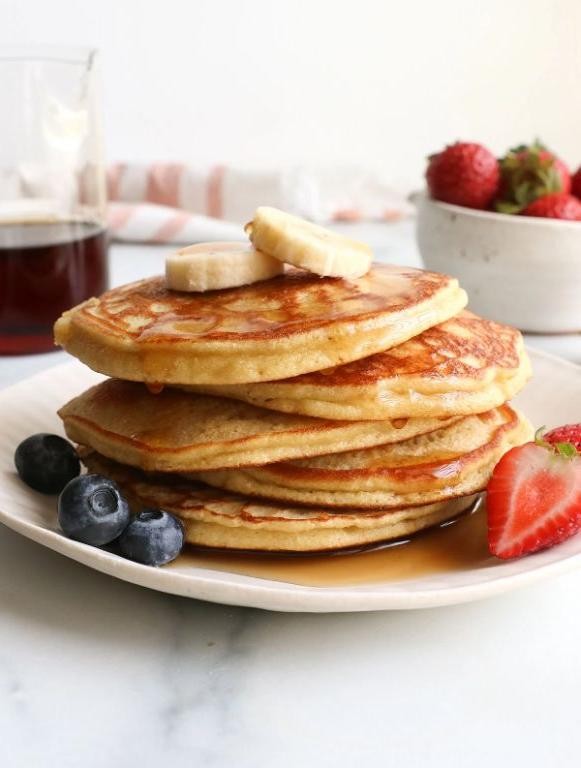 Coconut Flour Protein Pancakes