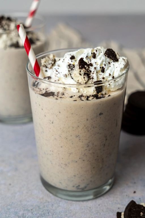 Cookies and Cream Protein Milkshake