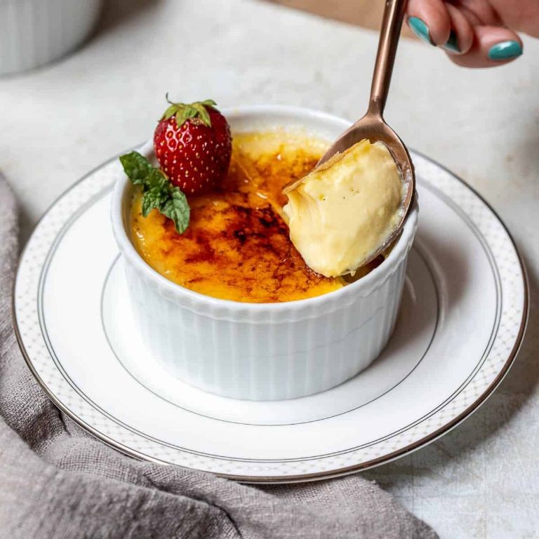 Crème Brûlée with Vanilla Bean