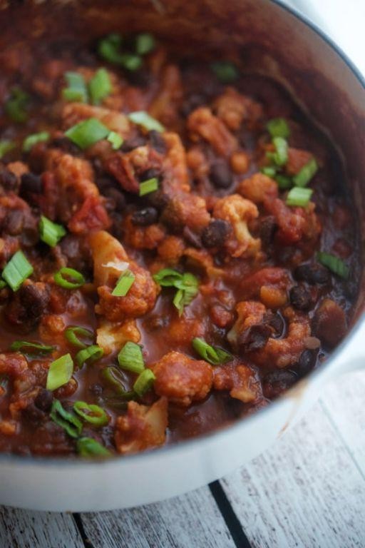 Crock Pot Cauliflower and Black Bean Chili