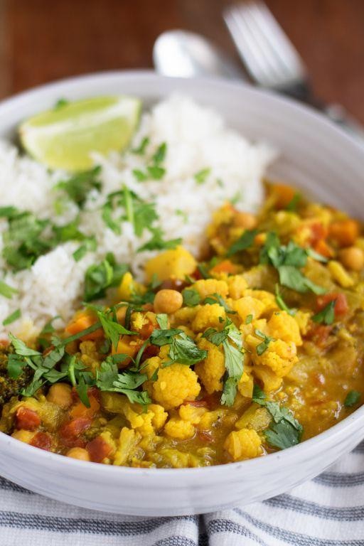Crock Pot Cauliflower and Chickpea Curry