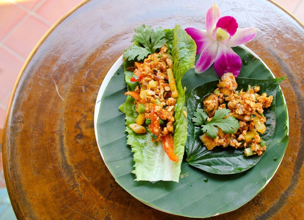 Curry Chicken Lettuce Wraps