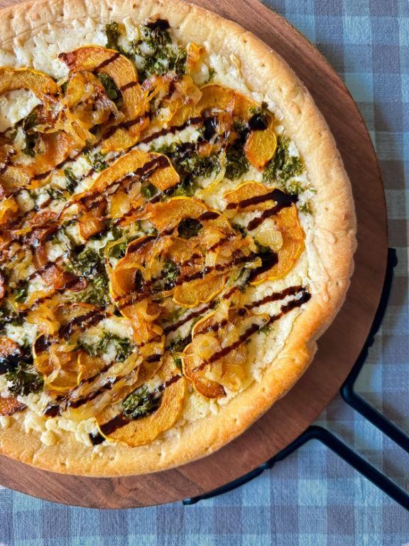 Delicata Squash and Caramelized Onion Pizza