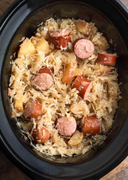 Easy Kielbasa and Sauerkraut Slow Cooker Meal