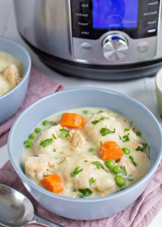 Easy Multi Cooker Chicken and Dumplings