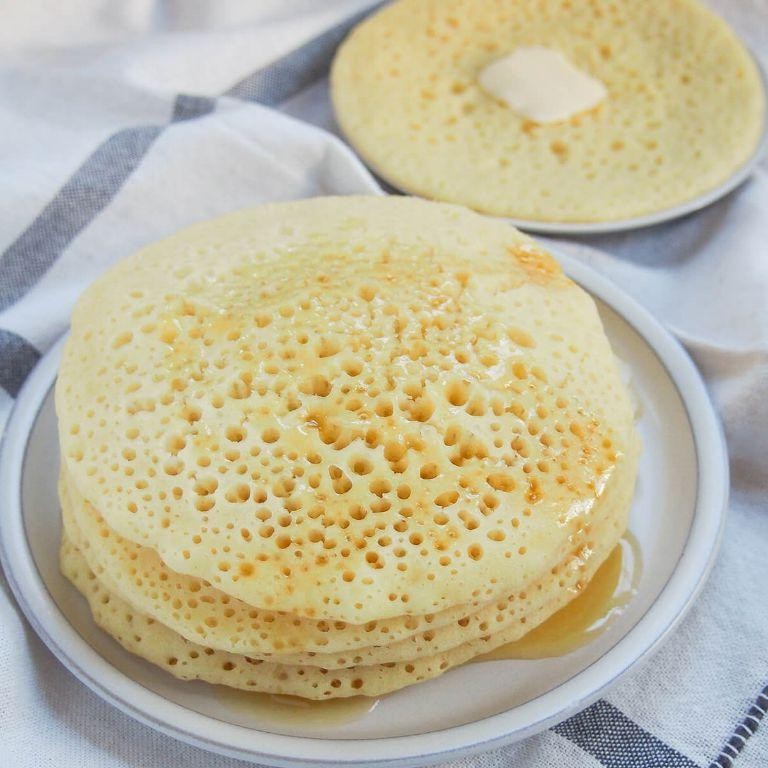 Fluffy Moroccan Semolina Pancakes (Baghrir)