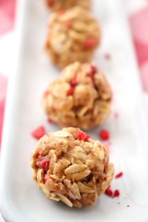 Freeze-Dried Peanut Butter Bites