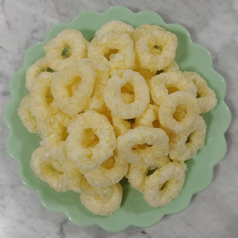 Freeze-Dried Pineapple Rings