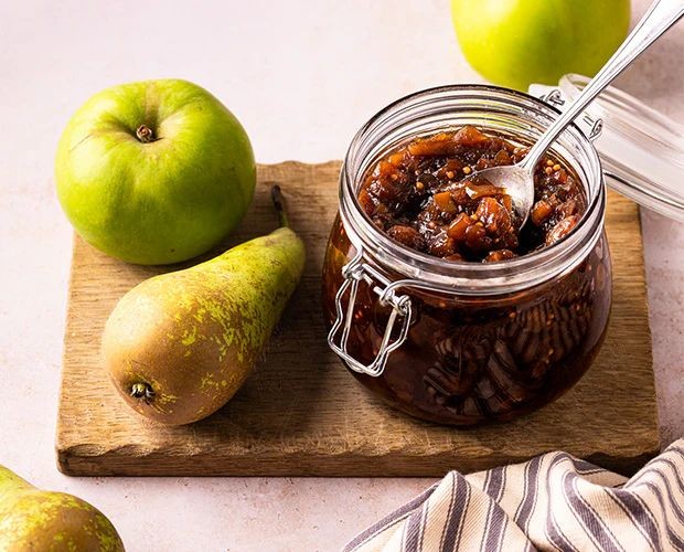 Fuji Apple and Pear Chutney