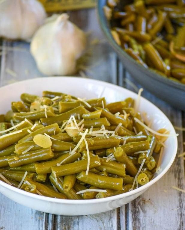 Garlic Butter Canned Green Beans