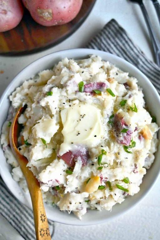 Garlic Butter Red Skin Mashed Potatoes