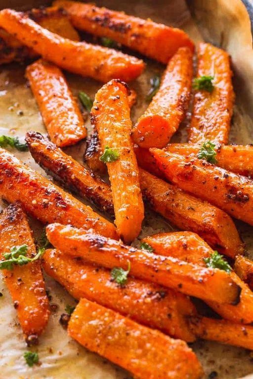Garlic Parmesan Roasted Carrots