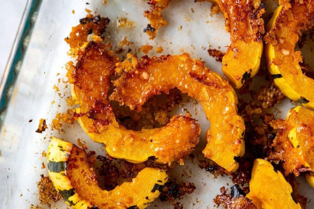 Garlic Parmesan Roasted Delicata Squash