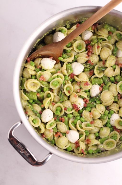 Garlic Scape Pesto Pasta